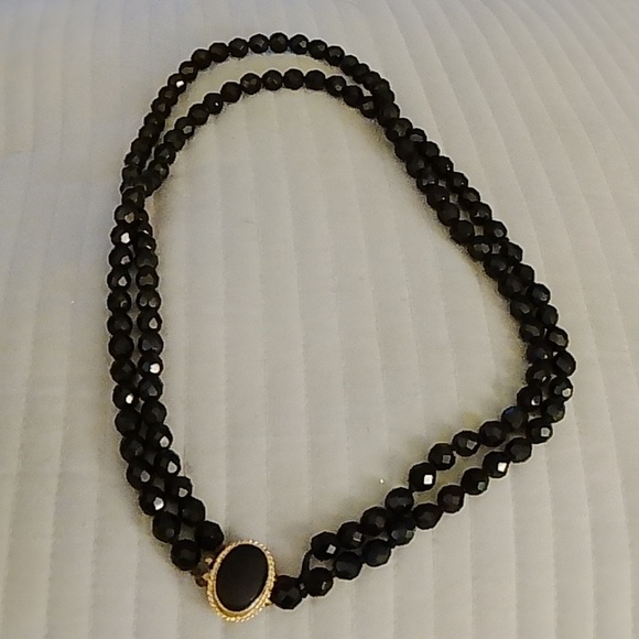 Elegant Black Jet Glass Necklace with Gold Accent - Picture 3 of 12